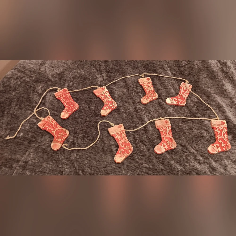 Christmas Rustic Wooden Red Stocking Garland